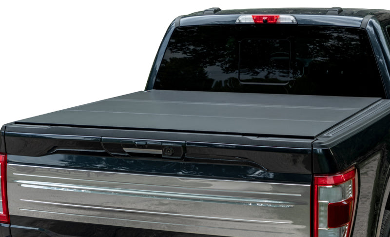 Access LOMAX Tri-Fold Cover 2017+ Ford Super Duty F-250/F-350/F-450 - 6ft 8in Box Carbon Fiber